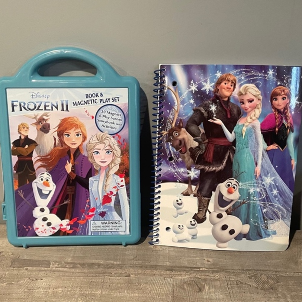 Disney Frozen 2 Magnetic Play Set Notebook Travel Creative Play
